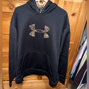 Under Armour Men's Black Hoodie